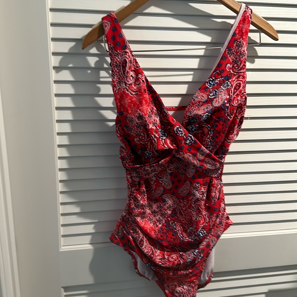American Beach One piece Bathing Suit with adjustable straps. Size L